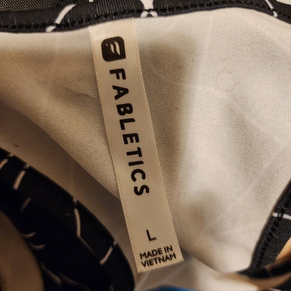 Fabletics Woman's Athletic Tank Top Size Large L Black White Racerback Active - Picture 5 of 5